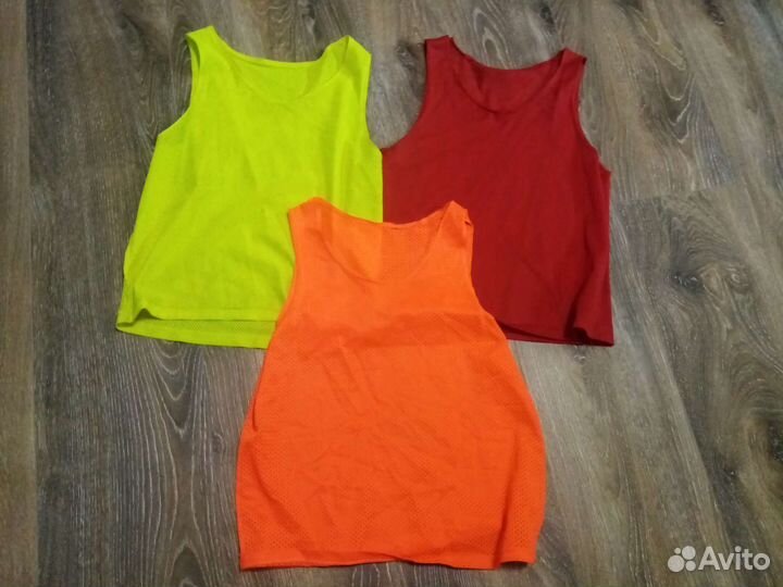 Футбольные манишки