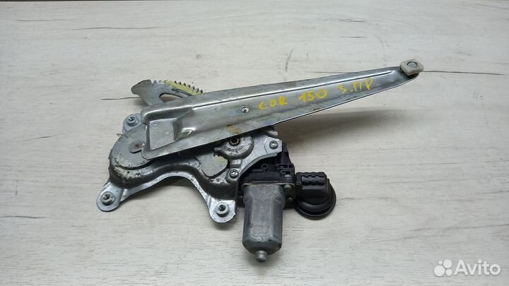 Стеклоподъемник задний правый Toyota Corolla