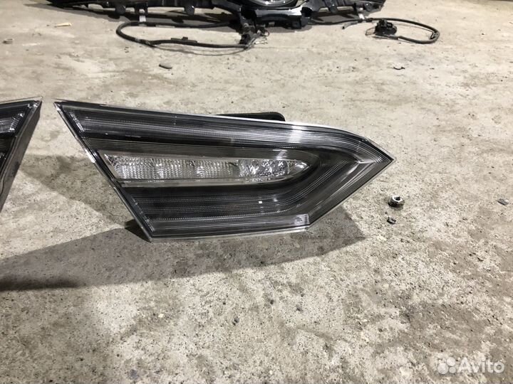 Стоп на Toyota Camry v70