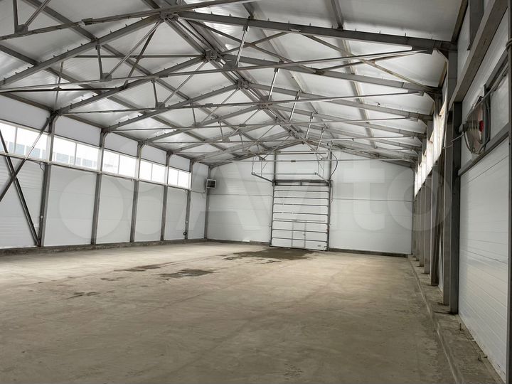 Производство / Теплый склад 900 м²