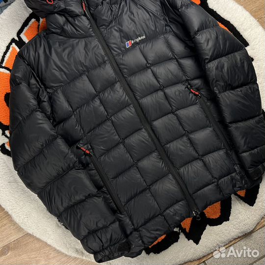 Микропуховик berghaus