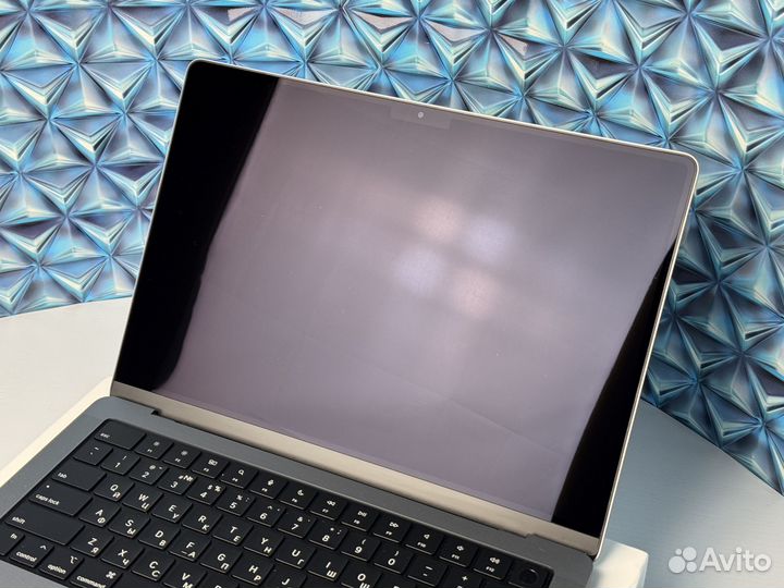 MacBook Pro 14 2021 M1 Pro 16/512Gb (115 циклов)