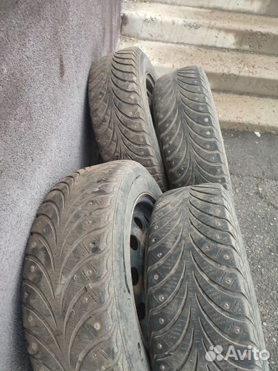 Sava Eskimo Stud 185/65 R15