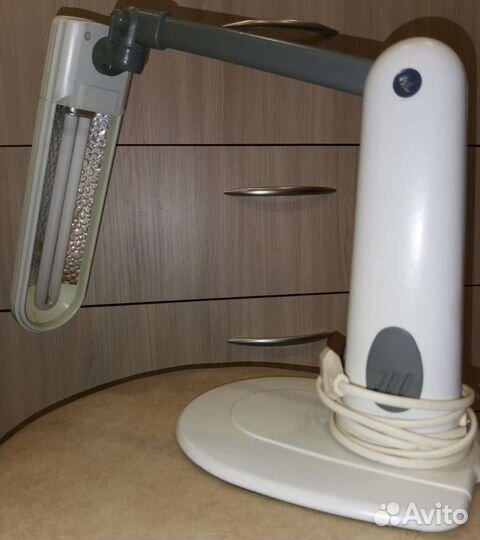 Лампа настольная