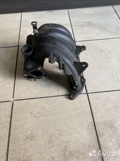 Пежо 306 впускной коллектор