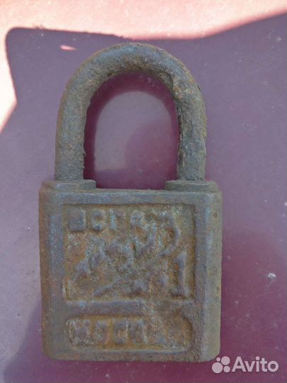 Замки царские старинные