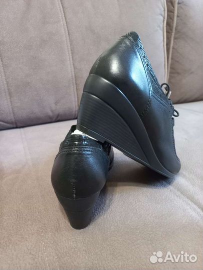 Ботильоны 39 разм. Натуралка