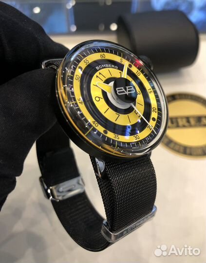 Bomberg BB01 Black & Yellow 43MM