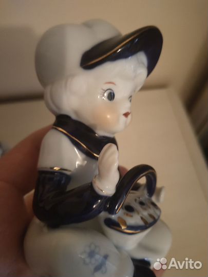Фарфоровые статуэтки
