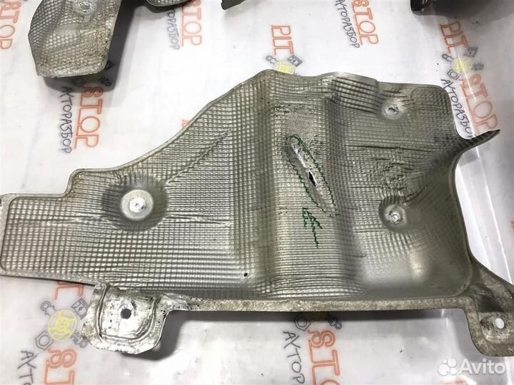 Тепловой экран комплект VW Touareg GP (7LA,7L6,7L