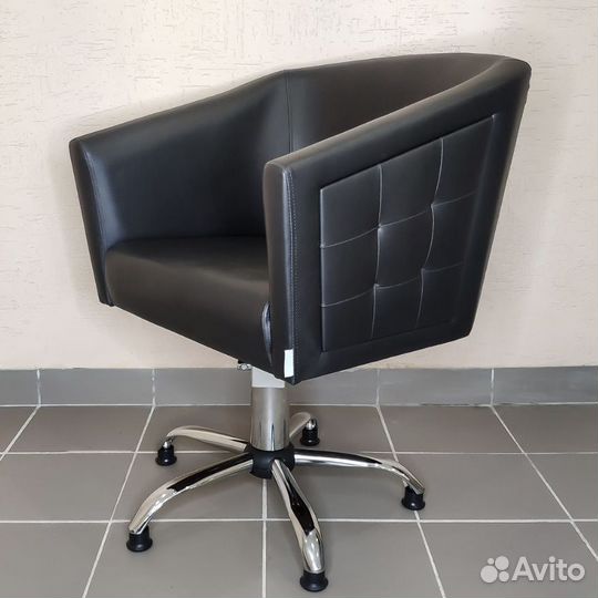 Парикмахерское кресло Harmony