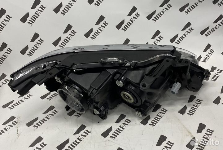 Фара левая Toyota Camry XV50 2014-2018 Рестайлинг