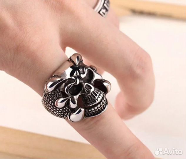 Кольцо череп р. 19, 20 мм