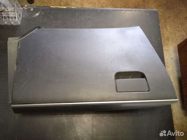 Бардачок для Mazda 3 (BL)