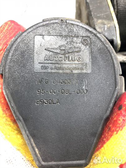 Ремень безопасности Audi 80 B3