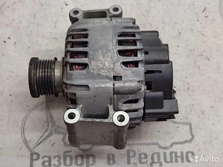 Генератор w204 C-class 271.820