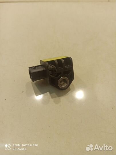 Датчик удара (Kia K5 III)