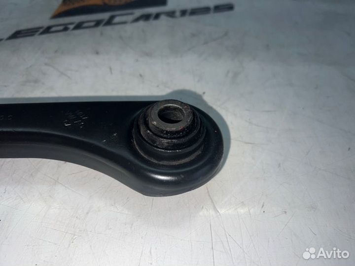 Рычаг подвески нижний задний правый Volkswagen