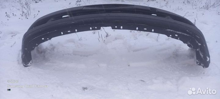 Бампер передний nissan Tiida c11