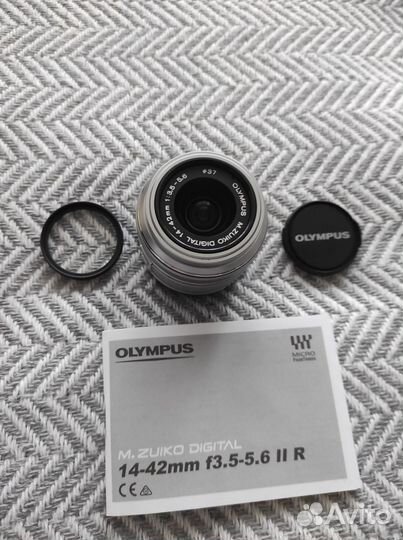 Объектив Olympus 14-42 mm
