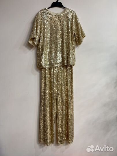 Блузка и брюки-кюлоты расшиты пайетками 146 Sela