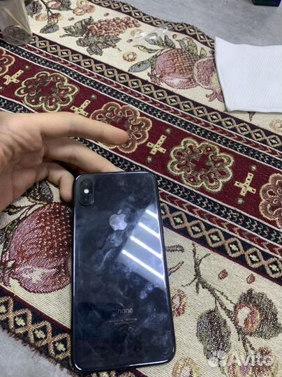 iPhone X, 64 ГБ
