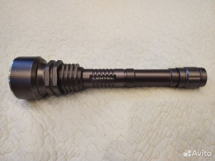 Фонарь тактический