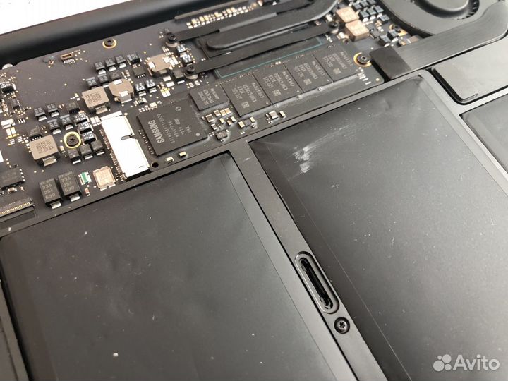 Замена аккумулятора MacBook Air, Pro, Retina