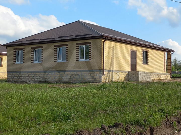 Коттедж 104 м² на участке 3 сот.