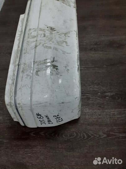 Бампер задний Toyota Crown