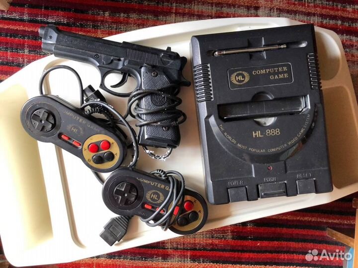 Игровая приставка Game machine HL-888 Dendy