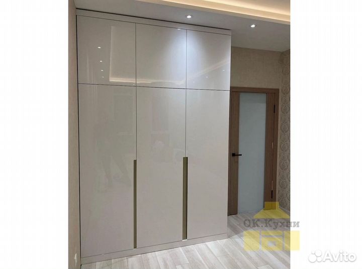 Шкаф в спальню