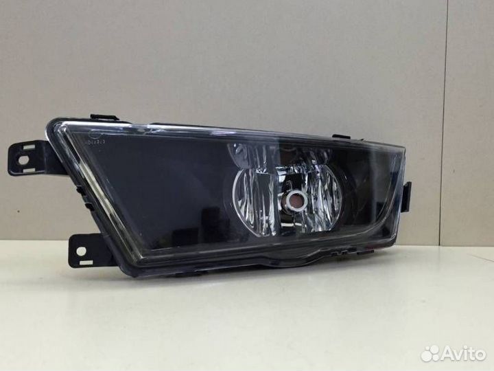 Фара противотуманная левая Skoda Octavia A7 2013