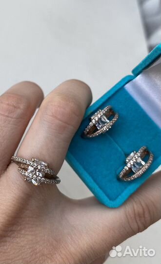 Серебряное кольцо