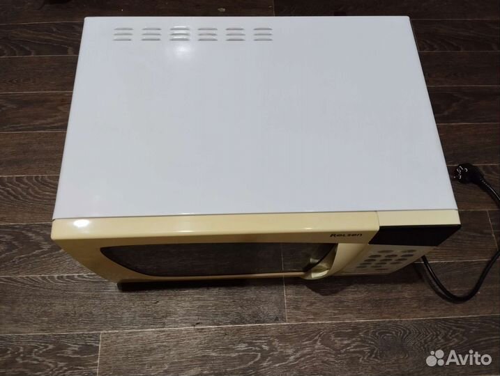 Микроволновая печь Rolsen MS2180S