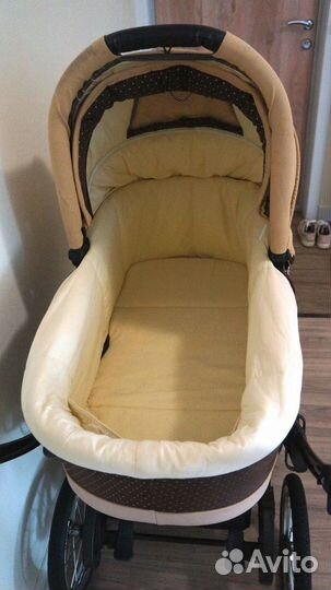 Коляска 2 в 1 Riko Blanca