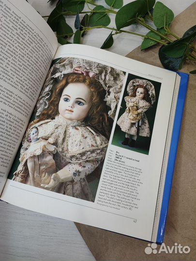 Книга Collecting Dolls by Nora Earnshaw