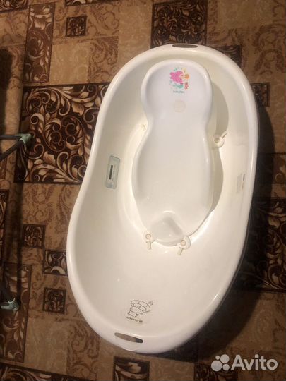 Ванночка для купания новорожденного
