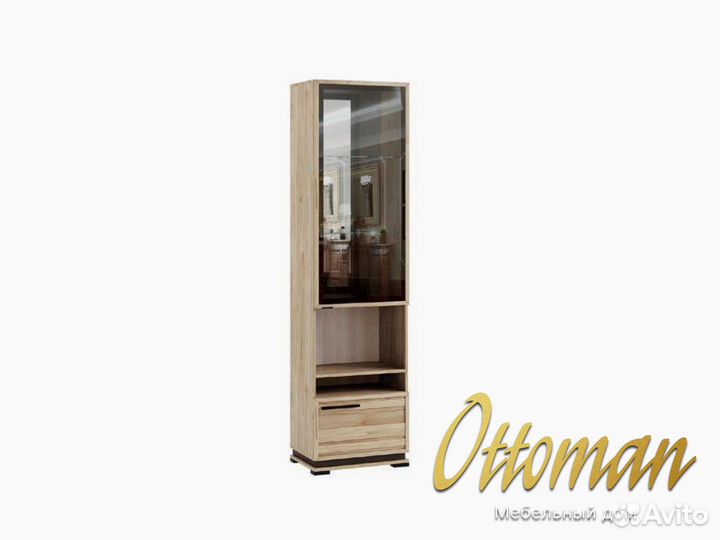 Шкаф пенал со стеклом новый