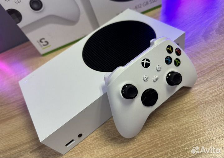 Игровая приставка Xbox series S