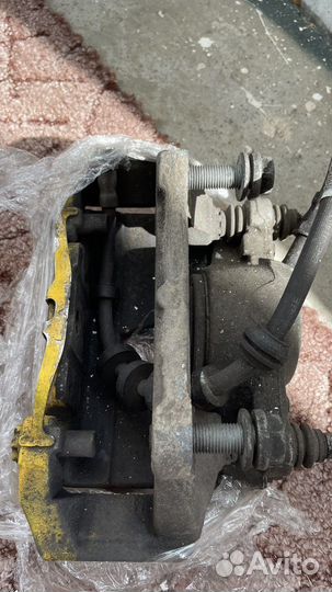 Суппорт ауди 320мм