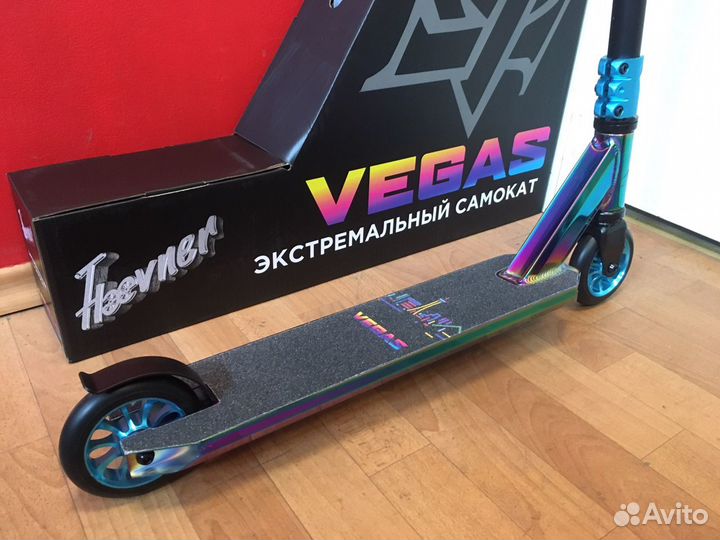 Трюковый самокат Haevner Vegas нео-хром