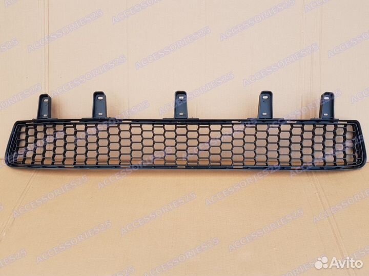 Решетка F-Sport в бампер для Lexus LX570 2012-2015