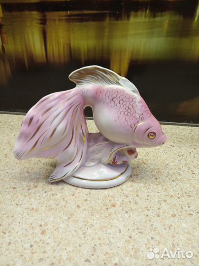 Фарфоровые статуэтки