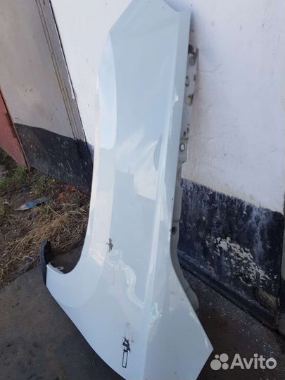 Крыло skoda карок