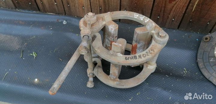 Центратор эксцентриковый ж08а8051