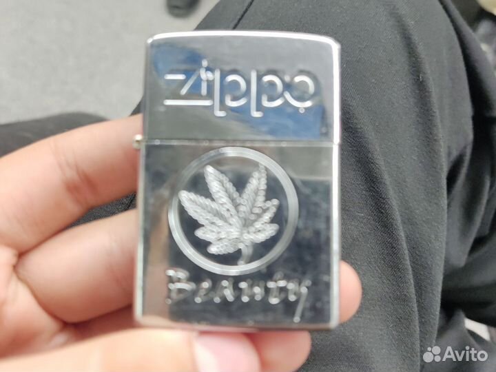 Зипо коллекционная бьюти