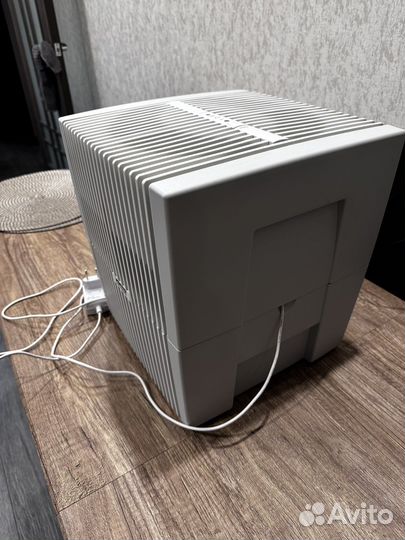 Очиститель воздуха Venta LW25, белый