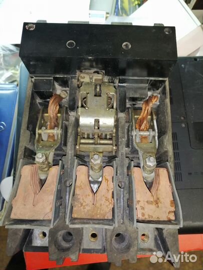 Автоматический выключатель 600А