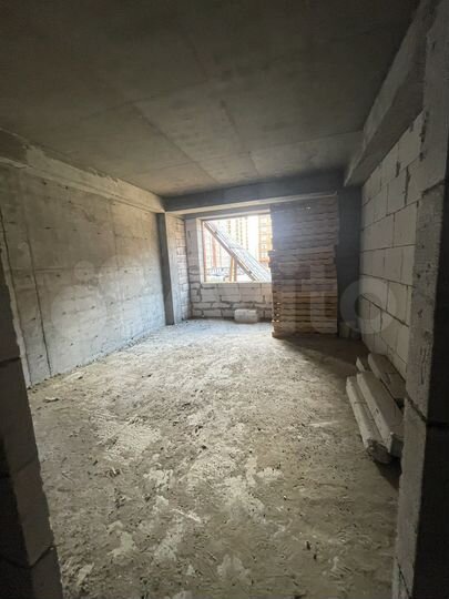 1-к. квартира, 57 м², 2/12 эт.